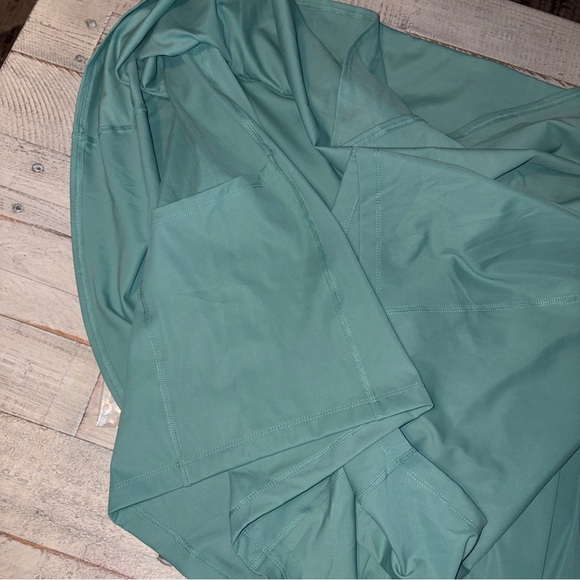 Old Navy Womens Extra High-Waisted PowerSoft Pleated Sage Green Skort Size 4X - Picture 6 of 13